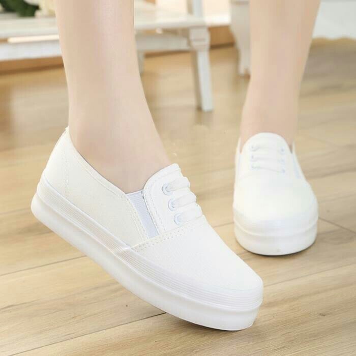 Baru 28 Sepatu  Kets  Wanita Shopee