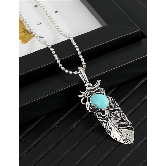 LRC  kalung Fashion Diamond Feather Feather Wing Pendant Alloy P7107X