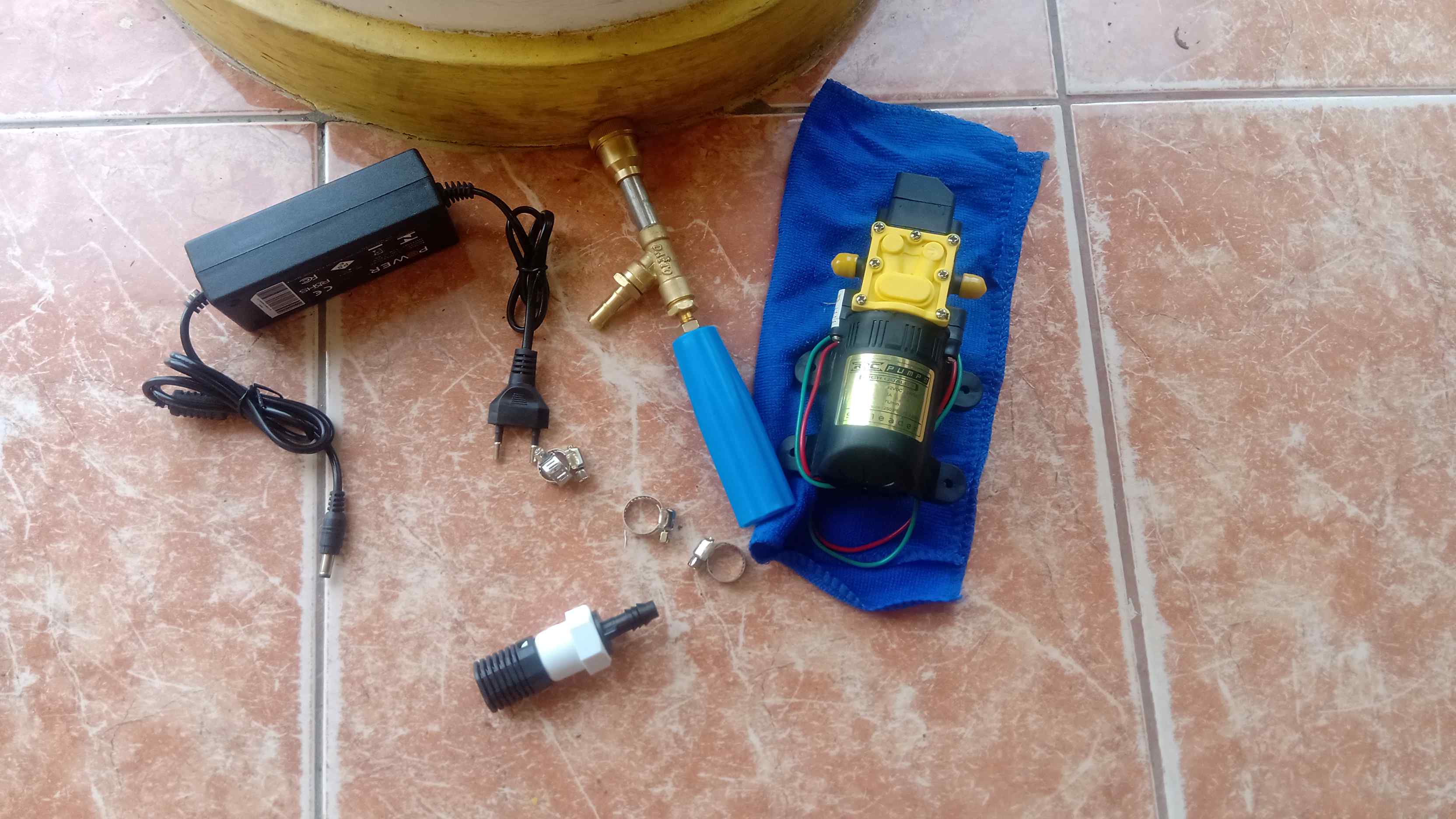 New Upgrade Ongkir 1kg! Pompa Air Dc 12v 250 Psi + Adaptor 10a Cuci Mobil Motor Ac