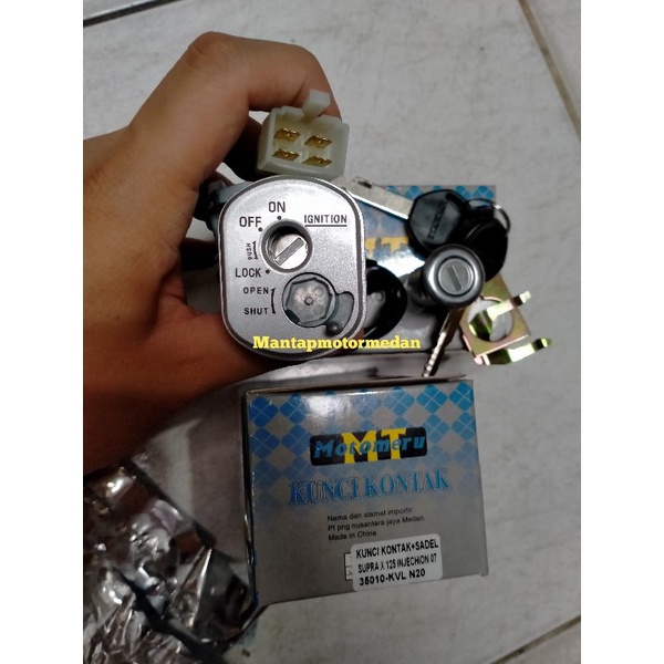 Kunci Kontak Set + Sadel Jok Supra X 125 Batman Fi Injeksi 35010-KVL-N20