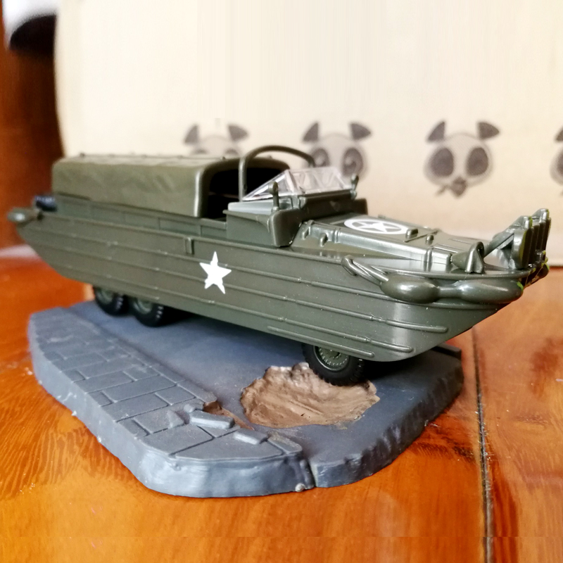 Miniatur Mobil Transporter Amfibi GMC DUKW-353 Skala 1 / 72 Untuk Koleksi