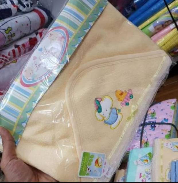 Selimut baby LUCKY ANGEL / baby blanket / selimut bayi topi / selimut baby / selimut bayi LA