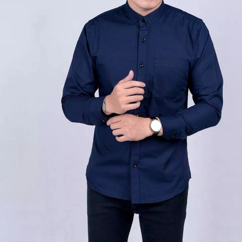 Kemeja Polos Pria Slimfit Panjang Maroon Putih Hitam Navy Abu muda abu Tua Biru Softblue