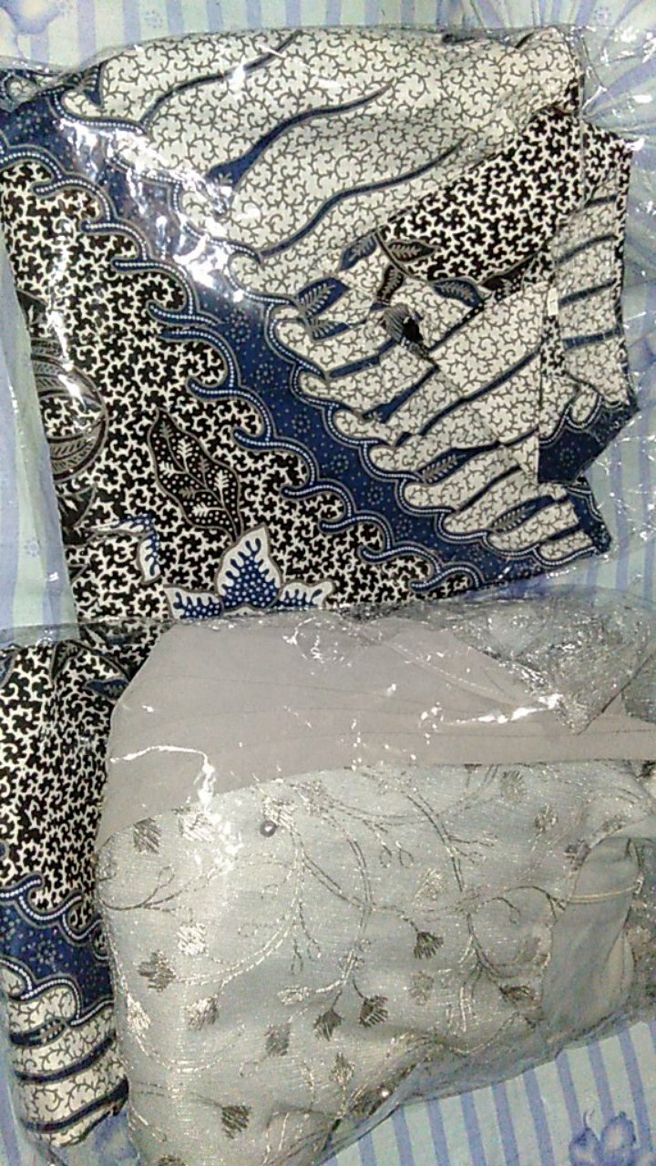 [real Pic] Batik Couple Yulia Kebaya Batik Modern Batik Couple Sarimbit Brokat Brukat - Bs142