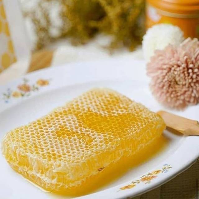 

Sarang Madu Murni / Honeycomb 250 Gram