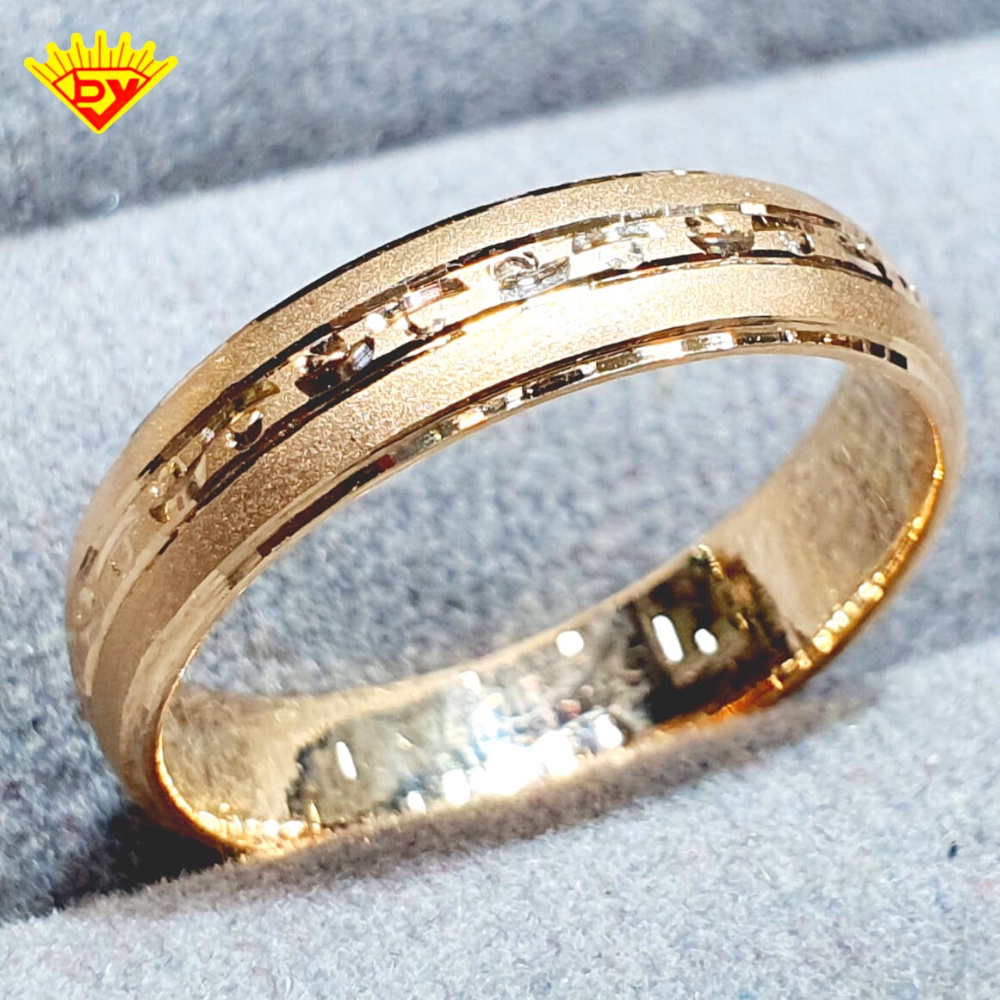 Cincin Emas Ukir Motif Kadar Emas 750