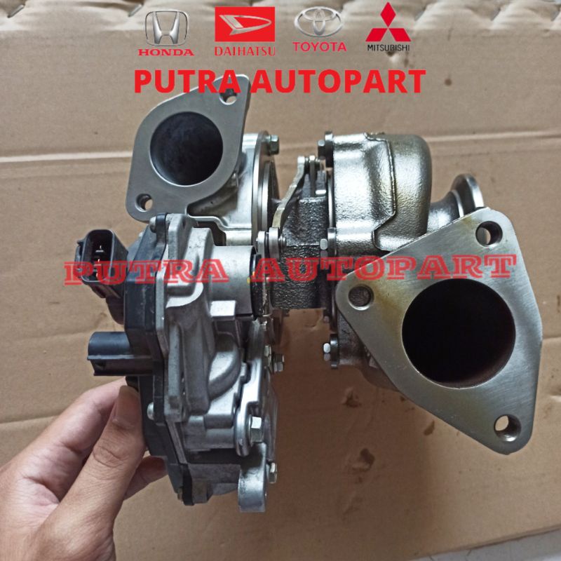 Turbo innova reborn fortuner vrz hilux revo 2016up original toyota