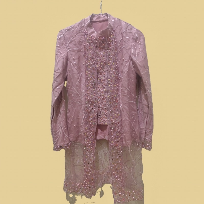 kebaya rose gold