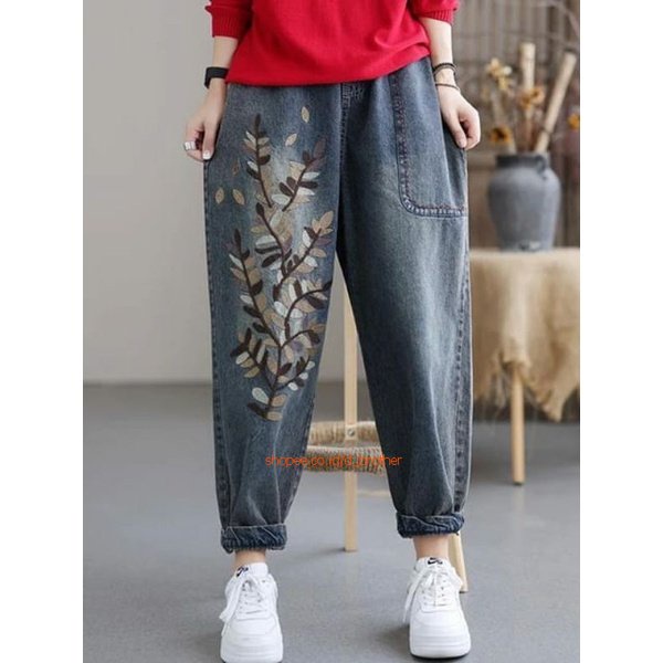 Versi Korea Daun Patch Celana Harem Bordir Jeans Wanita