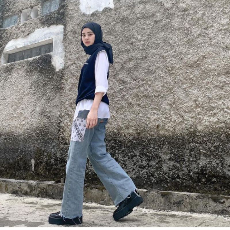 Shiera Bandana Jeans