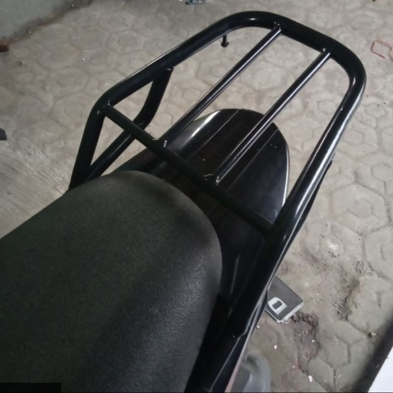 Begel Behel Bracket Motor Suzuki Skywave 125