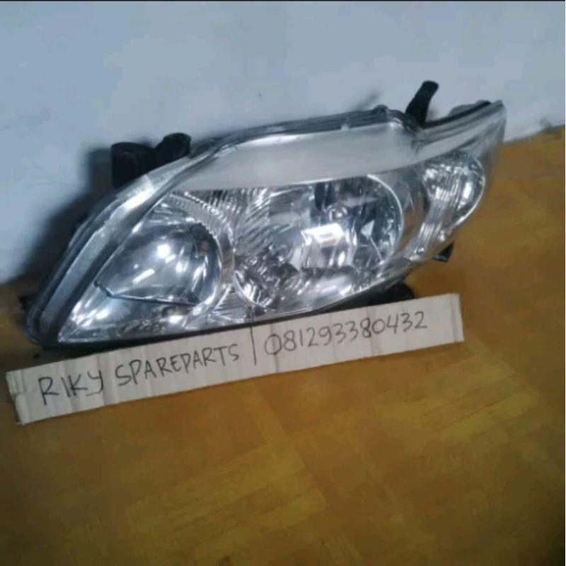 Headlamp Corolla Altis 2008