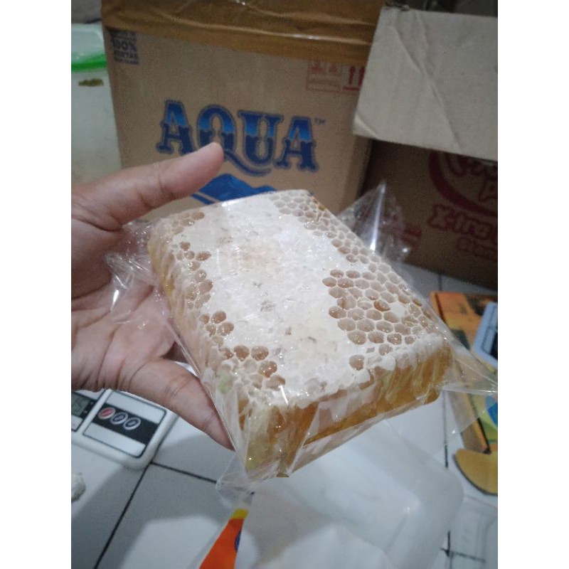 

Madu Sarang madu Asli