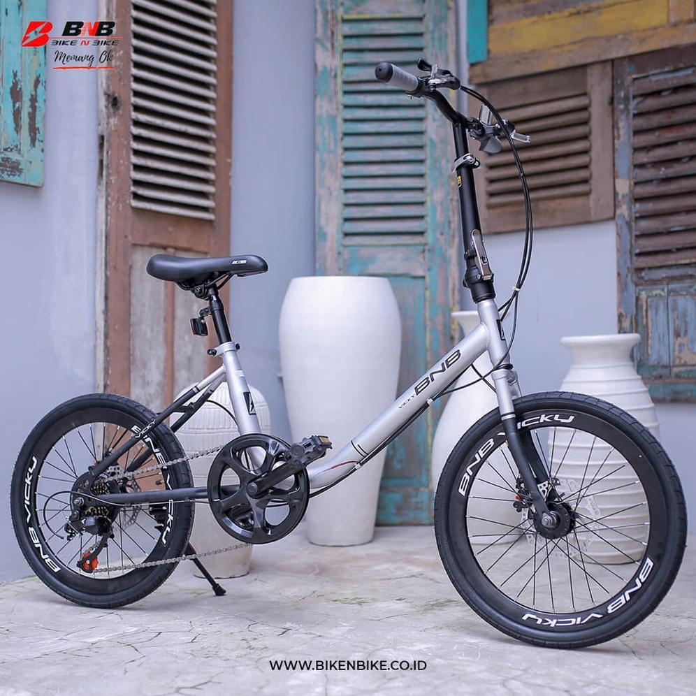 Bike N Bike - Sepeda Minion BNB Vicky Ukuran 20 Inch