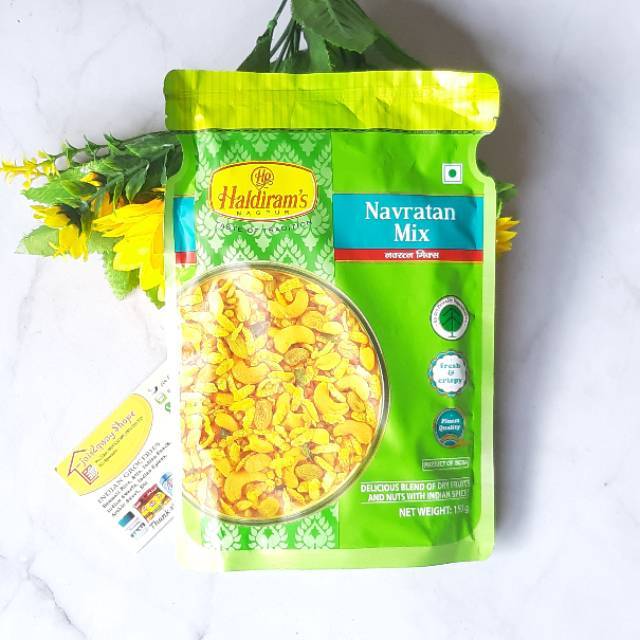 

Haldirams Snack / Indian Namkeen / New Packing