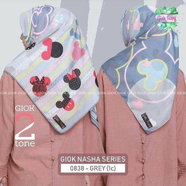 Giok_scarf
