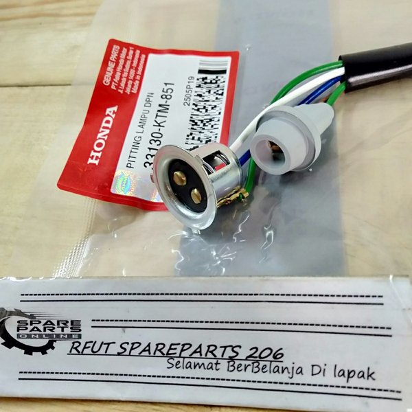 PDR SOCKET PITTING COP FITTING LAMPU DEPAN SUPRA X 125 LAMA LAMPU 1