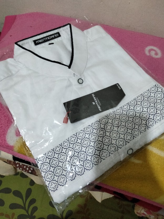 Vialli Polo Shirt Pria Lengan Pendek Motif Batik Biru Hijau