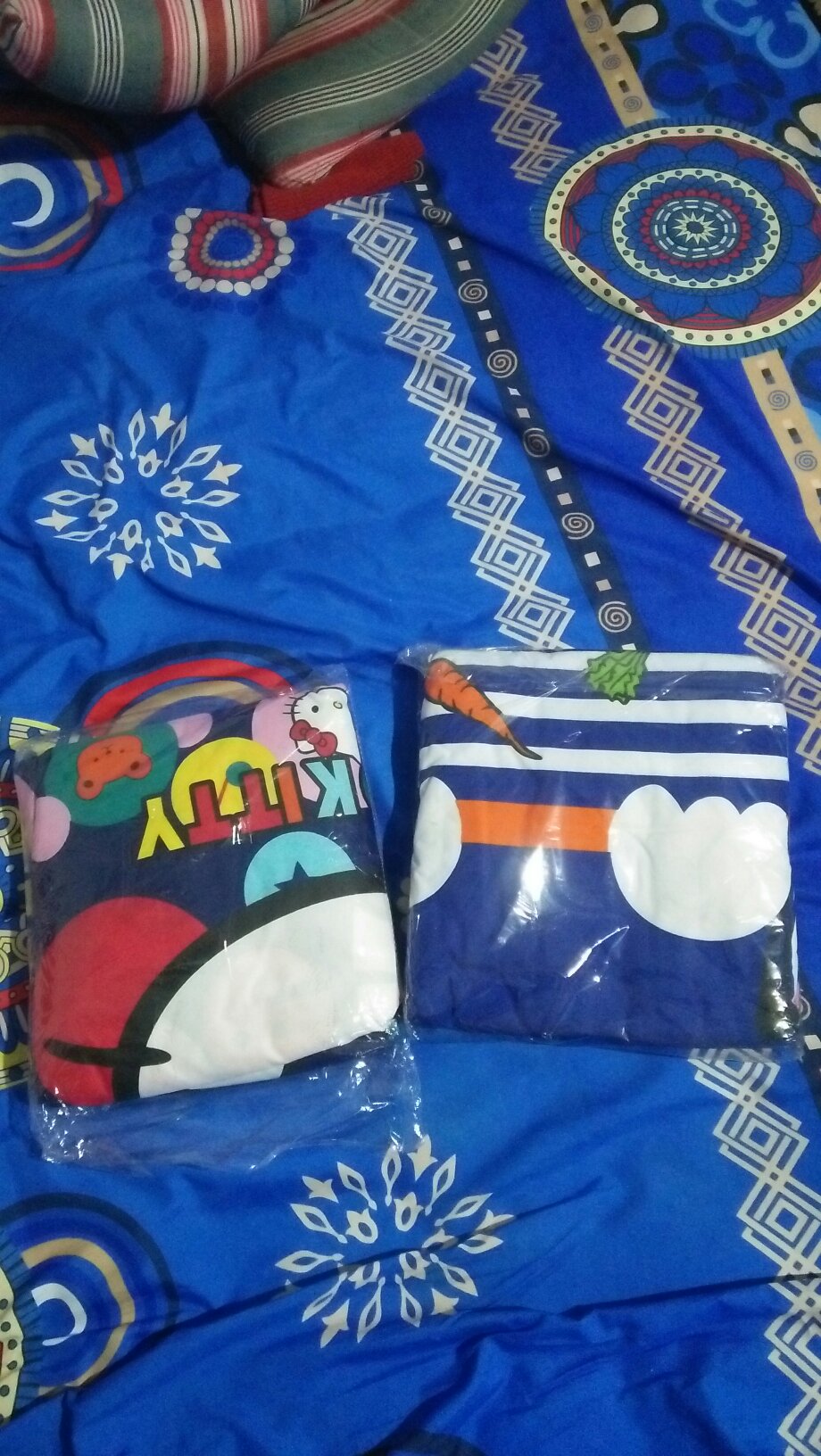 Sprei Homemade Motif Blue Rabbit