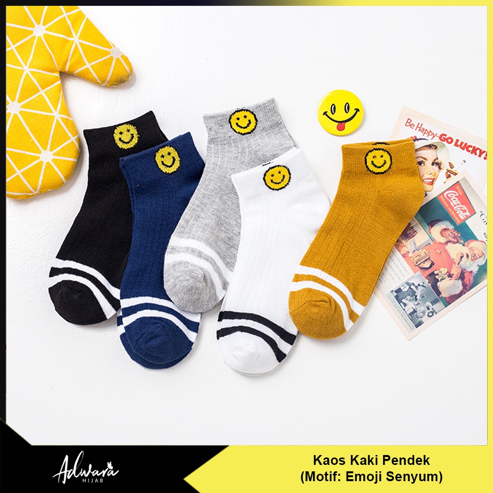 Kaos Kaki Pendek Wanita Semata Kaki Motif Emoji Smile (Sudah Dikemas Plastik OPP)