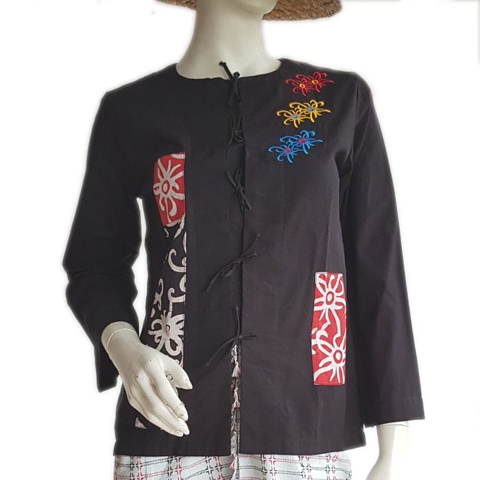 Klambi Abite Blouse Lurik Batik Kalimantan Wanita Lengan Panjang