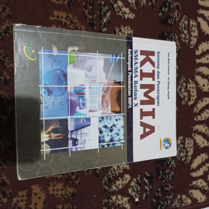 buku bekas kurikulum 2013  edisi revisi  KIMIA, FISIKA DAN PPKN KELAS 1 SMA BAILMU