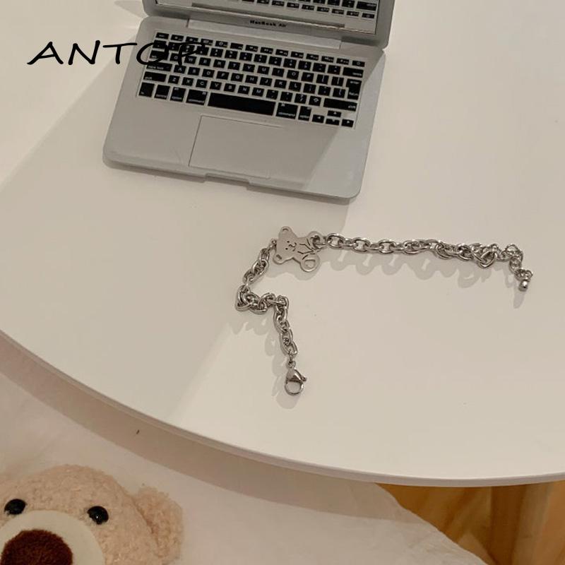 Gelang Rantai Dengan Liontin Beruang Untuk Wanita