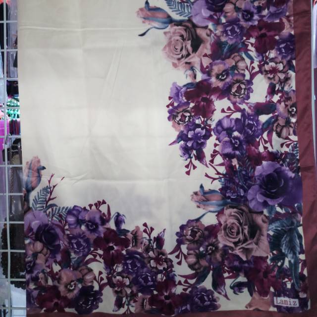 Hijab segiempat lamiz @LuNa Acsesoris & Hijab