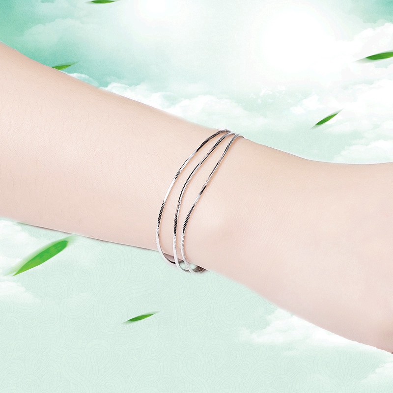 Exquisite Gelang Rantai Ular Multilayer Adjustable Warna Silver untuk Wanita