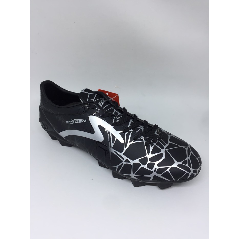 Sepatu bola specs accelerator spyder SE black silver original