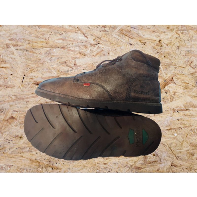 sepatu boot Kickers original kulit asli second bekas