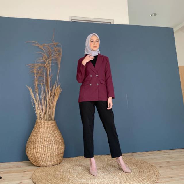 Victoria Blazer Maroon by Gonegani