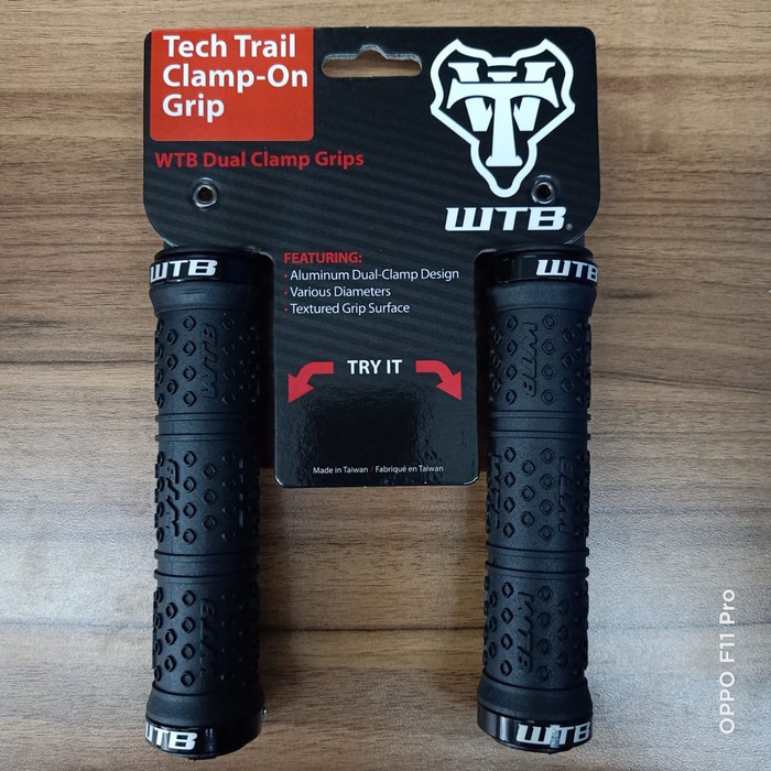 Handgrip WTB tech trail clamp - on grip black