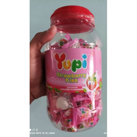 

Yupi Strawberry 300 gr