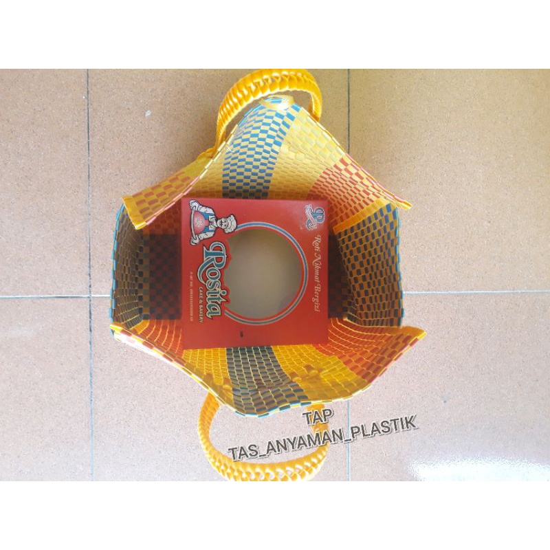 Tas Parcel Lebaran Sembako Ulang Tahun Anyaman Grosir Size L