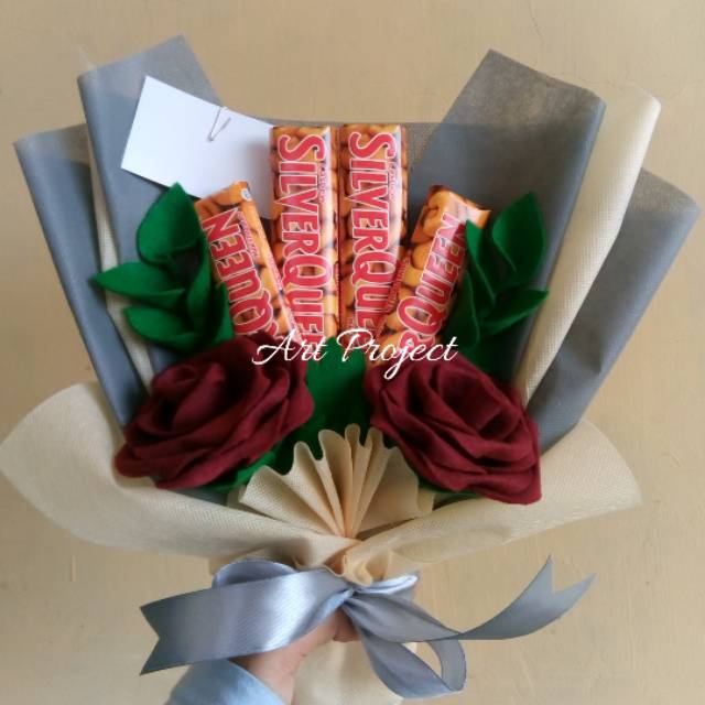 Buket Bunga Plus Coklat Silverqueen Shopee Indonesia