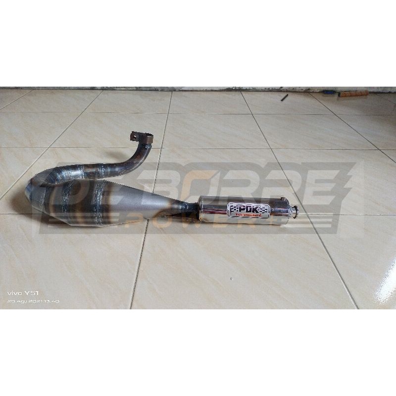 knalpot racing Vespa PDk buang kiri