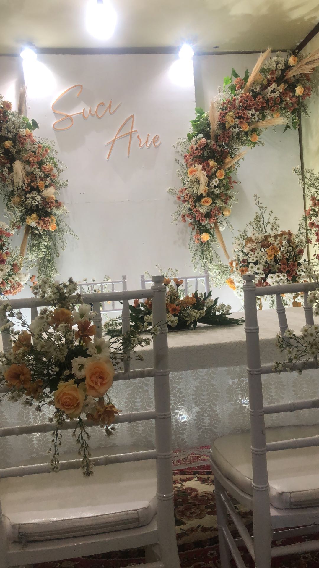 Bedcover + Sprei Polos 160x200 Tinggi 30 Quincy Vallery Warna Merah - Queen 160 - Internal - Bc Val