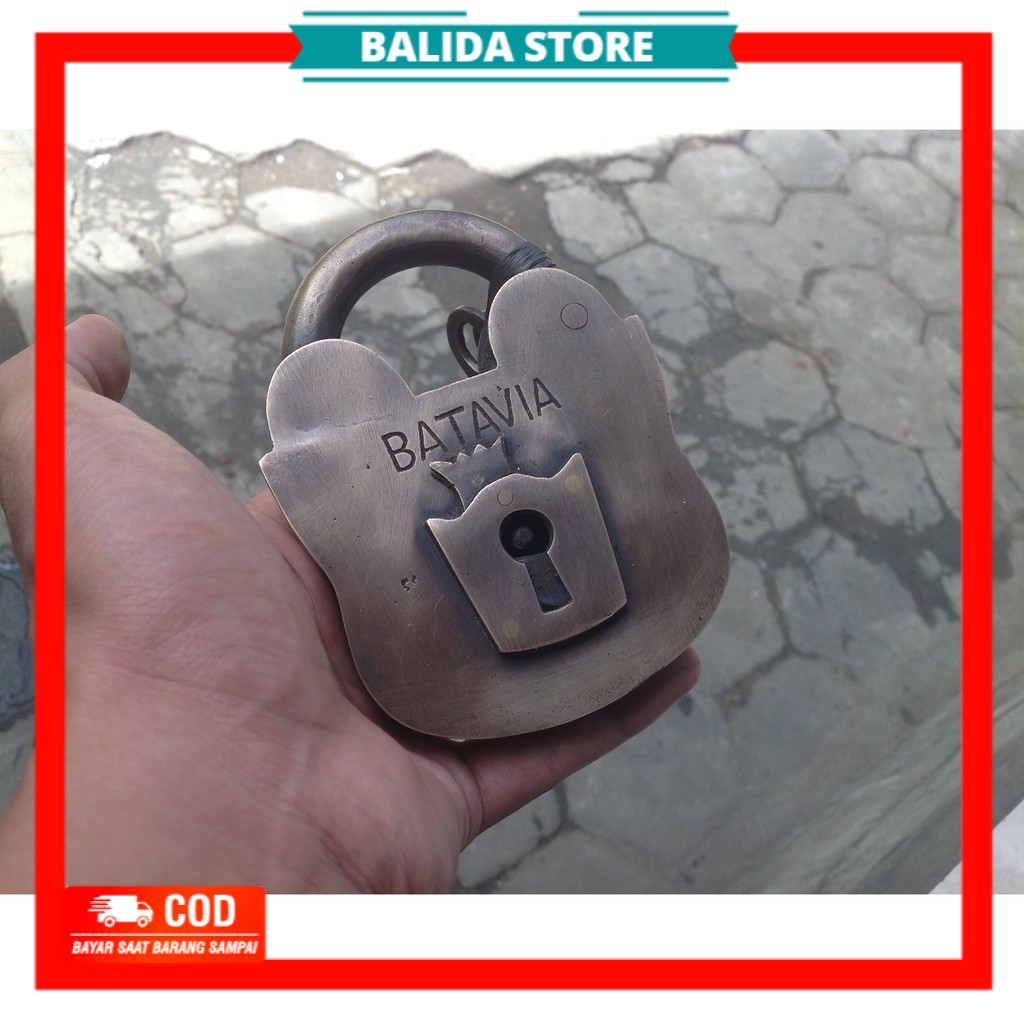 Gembok kunci kuningan antik batavia