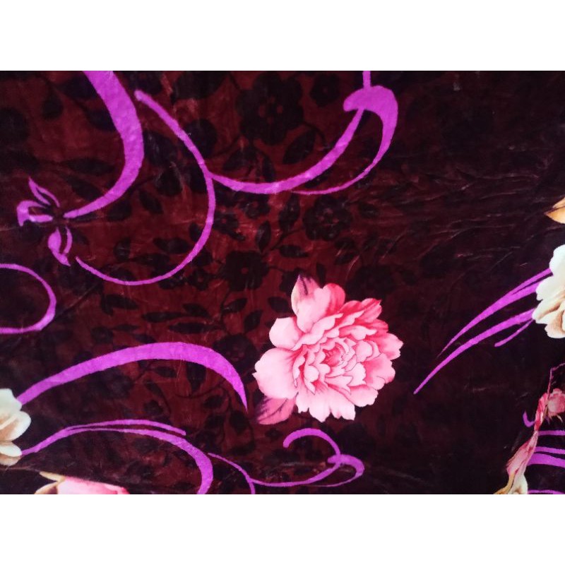 Selimut bulu halus super halus motif bunga pink stabilo