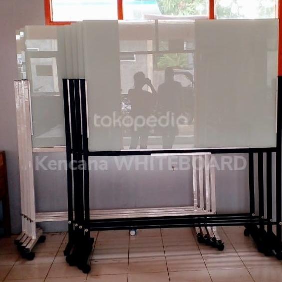 

glassboard Stand 100 150 Cm