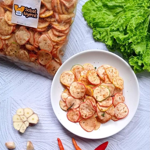 

Cemilan kerupuk seblak bantet pedas kerupuk bojot 250-500g
