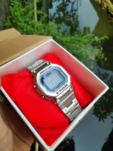 Jam Tangan Casio B5000 Water Resist Fashion Pria Trendy - Silver