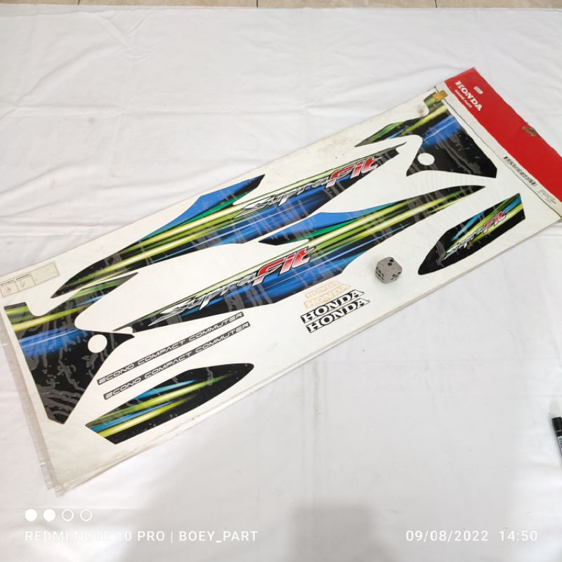 Striping Sticker Stiker Supra fit New KTL body hitam merah original ahm
