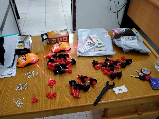 Ce 75 Pcs Reusable Anti-lippage Tile Leveling Spacer Clips Locator Construction Floor Plier System Tiling Tool
