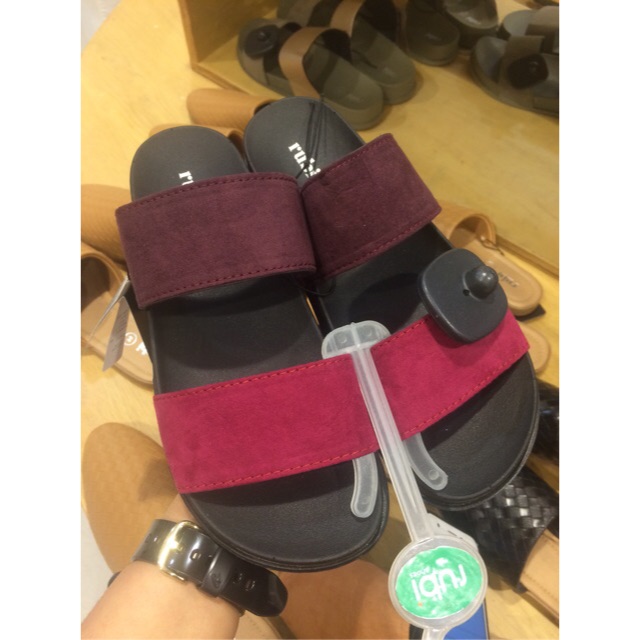 FLUFF Slip On RUBI
