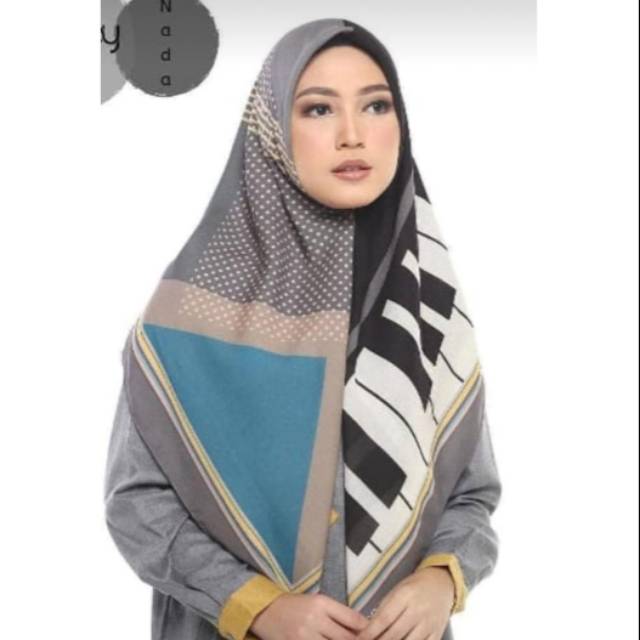 Voal motif deenay/kerudung ala deenay/voal kekinian