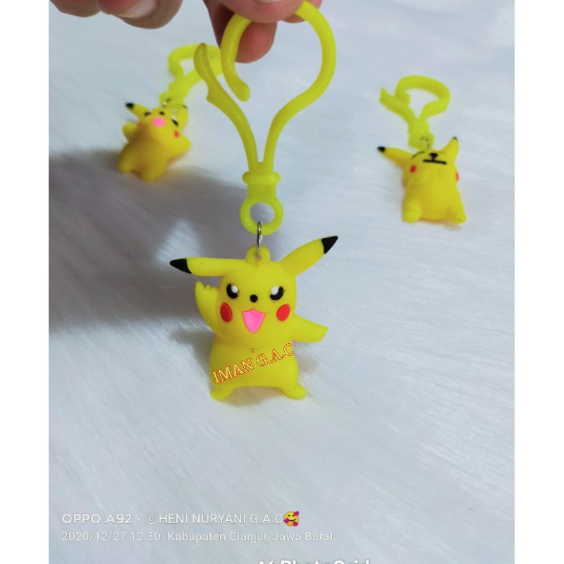 Gantungan kunci pikachu pikacu/souvenir gantungan kunci pikacu
