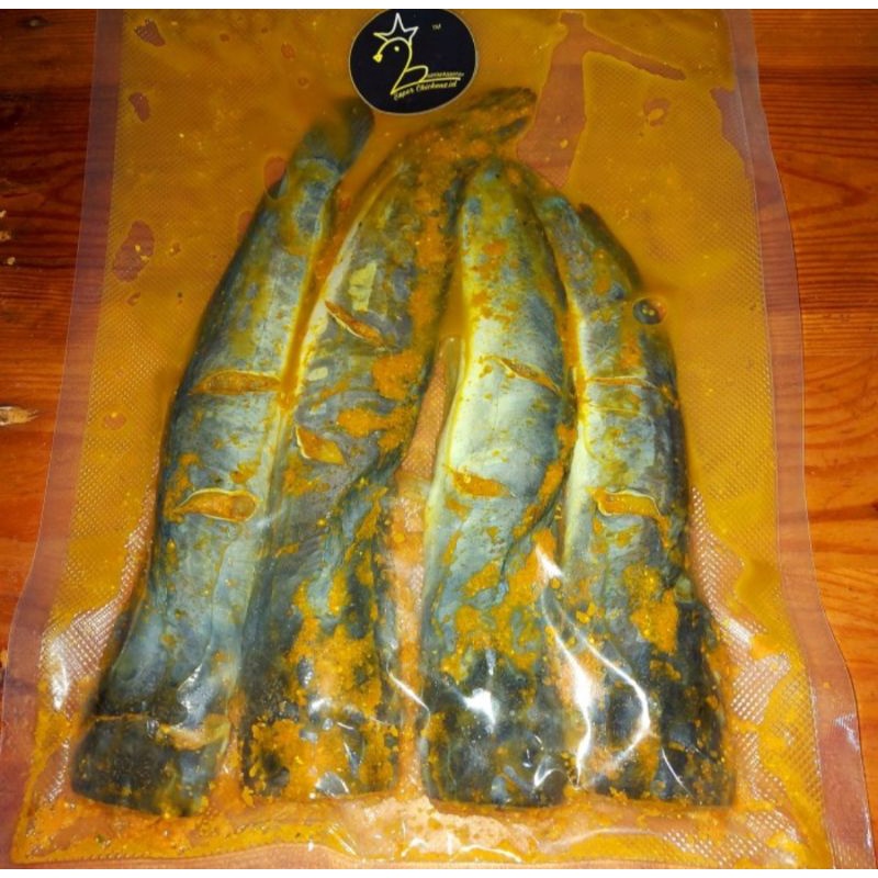 

IKAN LELE BUMBU KUNING ISI 4 EKOR