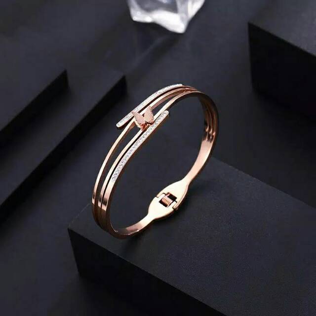 GG Gelang Bangle Aksen Kupu-kupu Titanium Lapis Emas 18K # GB-121